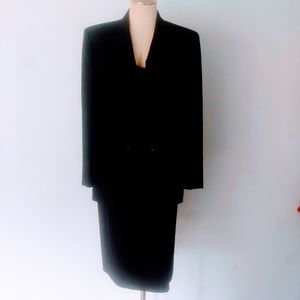 Pendleton Women's Skirt Suit